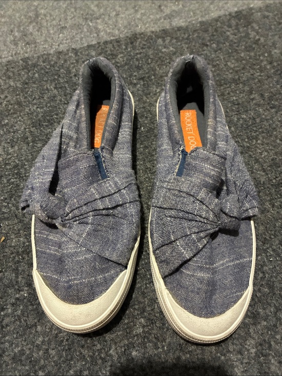 Rocket Dog Shoes - 👠 Rocket Dog Navy Slip-On Knot Sneakers